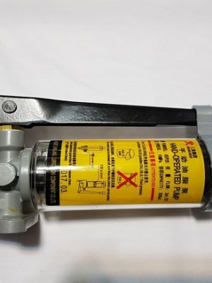 گریس کاری دستی